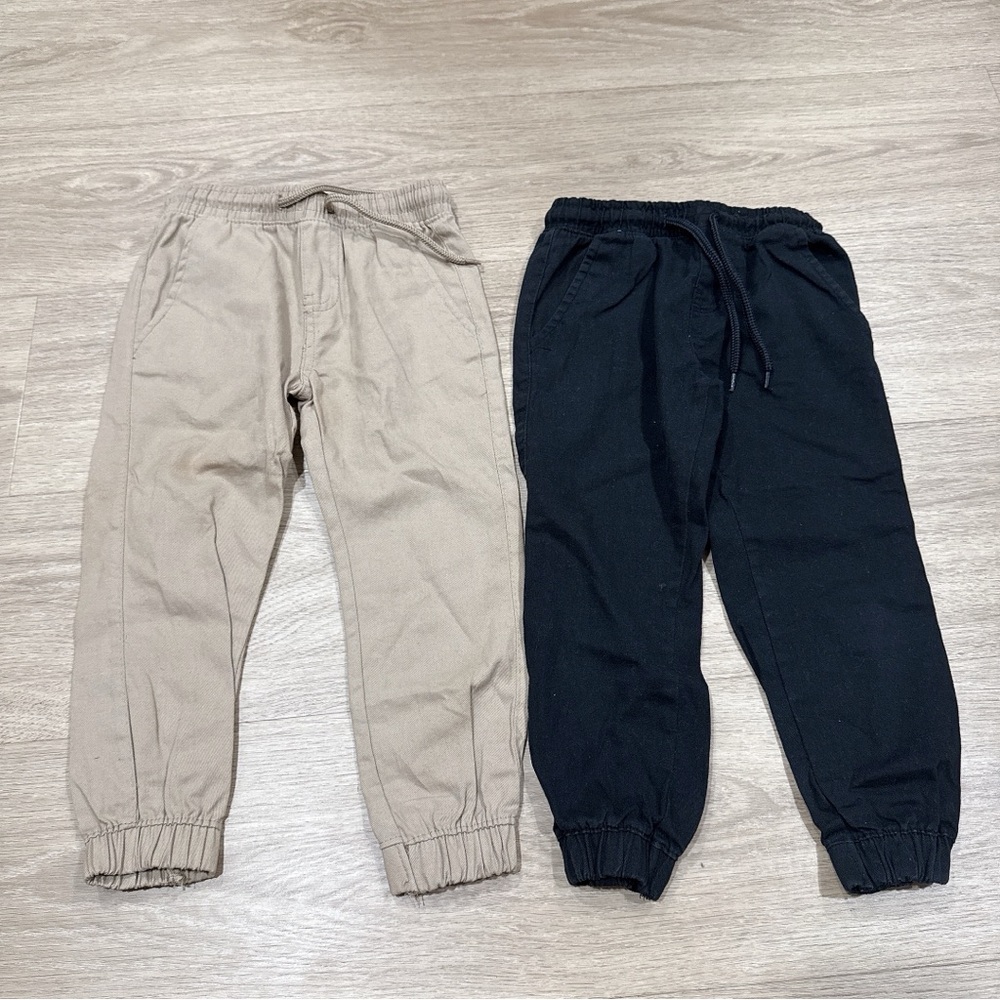 canyon club Jogger Pants 4T Set - Black and Tan